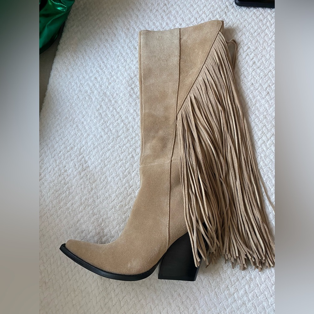 Jeffrey Campbell Women’s Cattle Fringe Knee-High Beige Boots 6.5 New - Picture 3 of 9